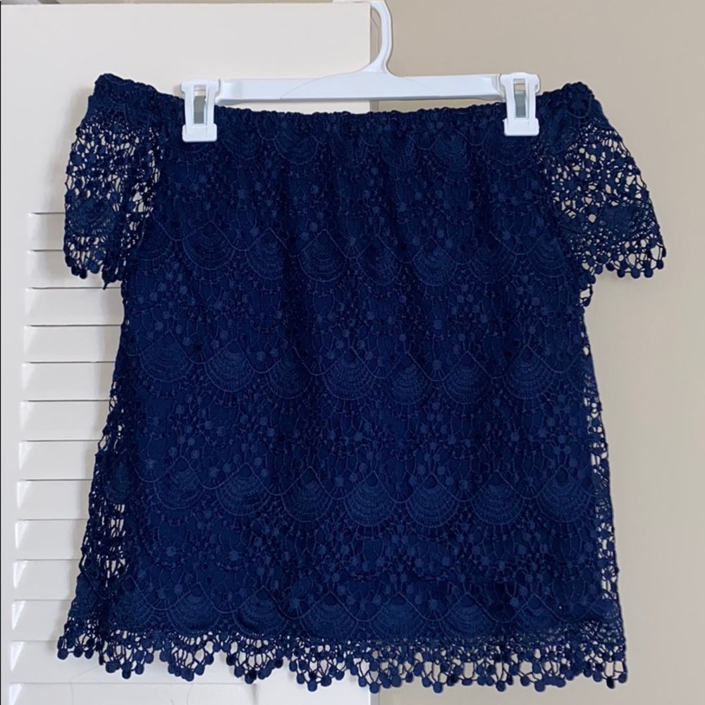 OFF THE SHOULDER NAVY BLUE LACE TOP